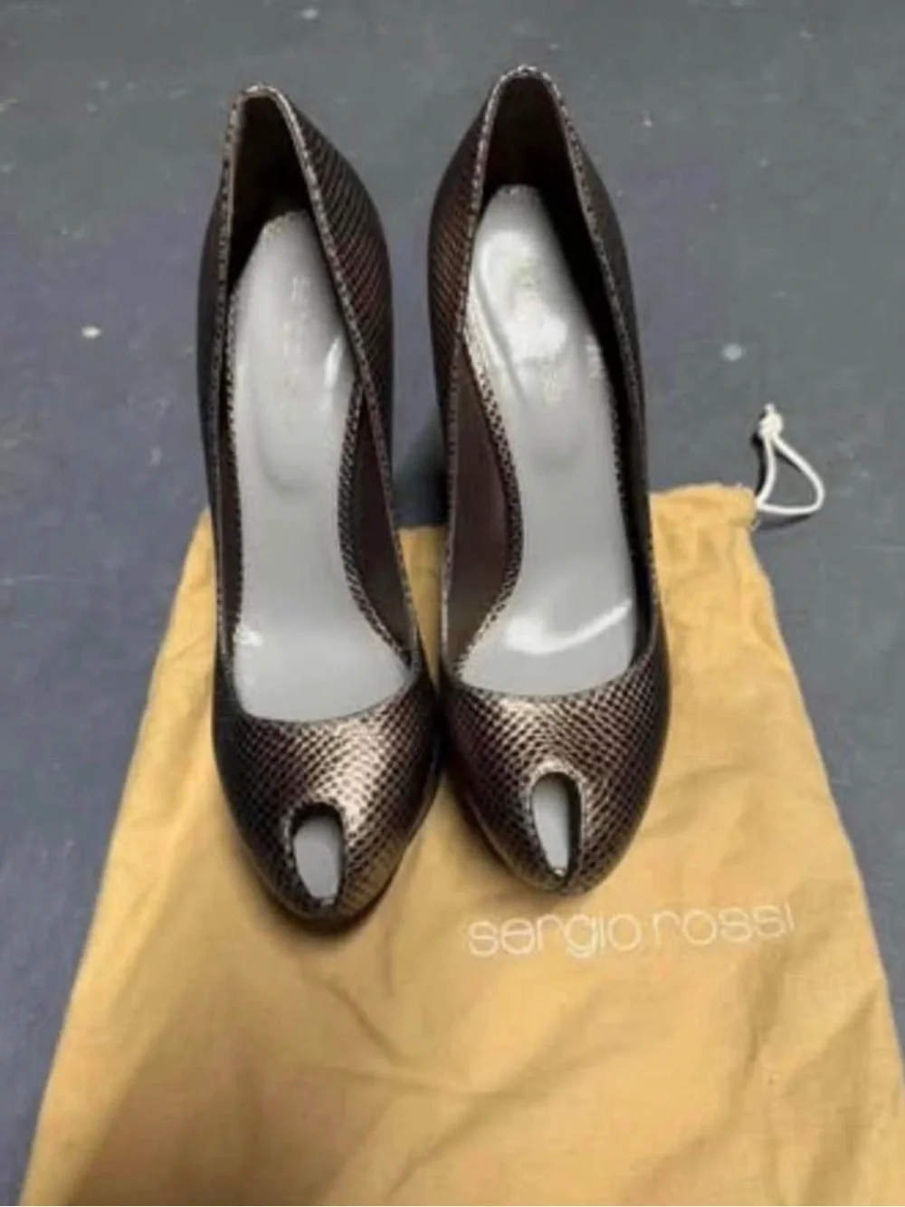 Sergio Rossi Italian platform heels EU 37 (US size 6.5-7)